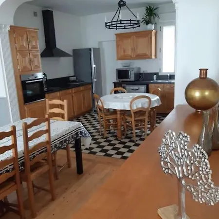 펜션 Location Grande Maison De 7 Chambres *